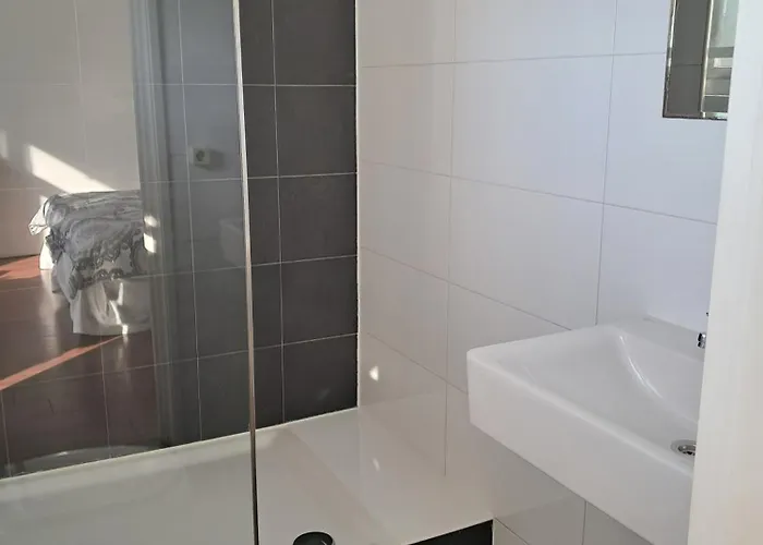 El Sol 2 Pensión 3*